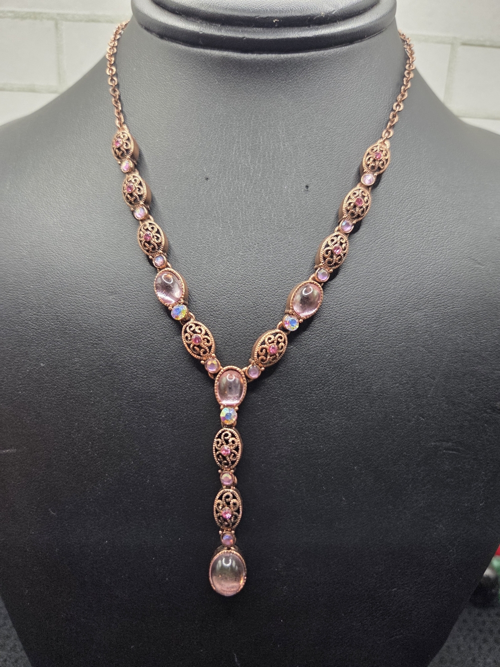 1419. Vintage Avon Rose Gold Tone  Filigree Necklace with Iridescent Stones
